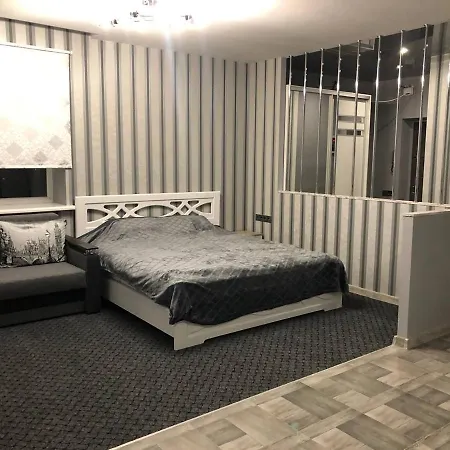 Аpartments Central Town Містечко Центральне З Власним Паркінгом Та Документами На Проживання Ivano-Frankivsk Exterior photo