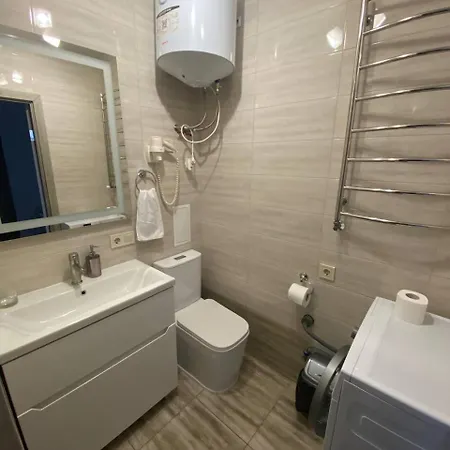Аpartments Central Town Містечко Центральне З Власним Паркінгом Та Документами На Проживання Ivano-Frankivsk Exterior photo
